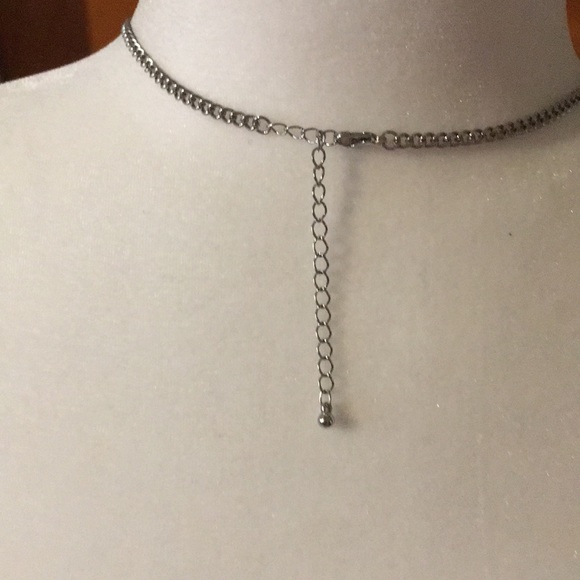 Necklace - Picture 5 of 5